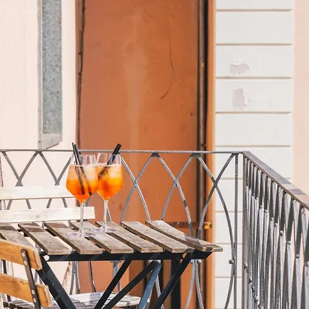 Carola B Apartment